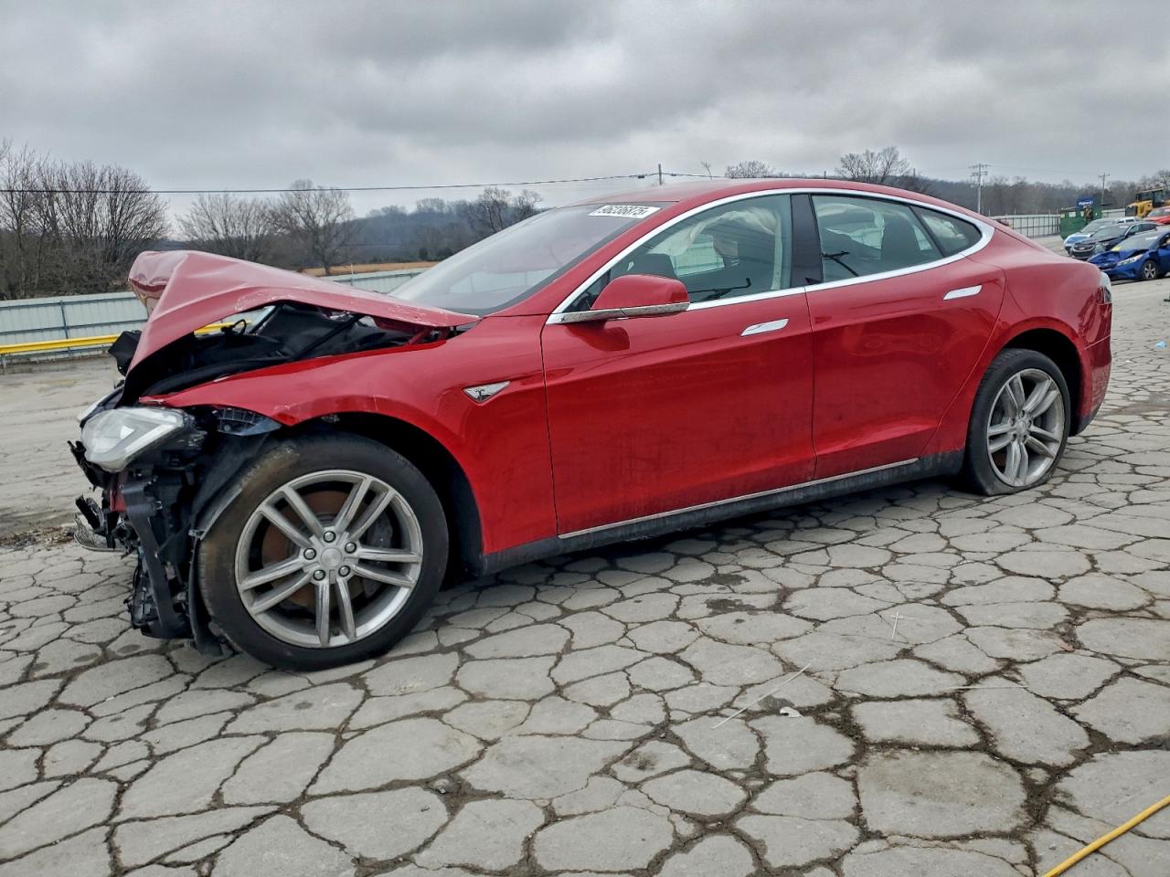 Tesla Model S 85d Image 1