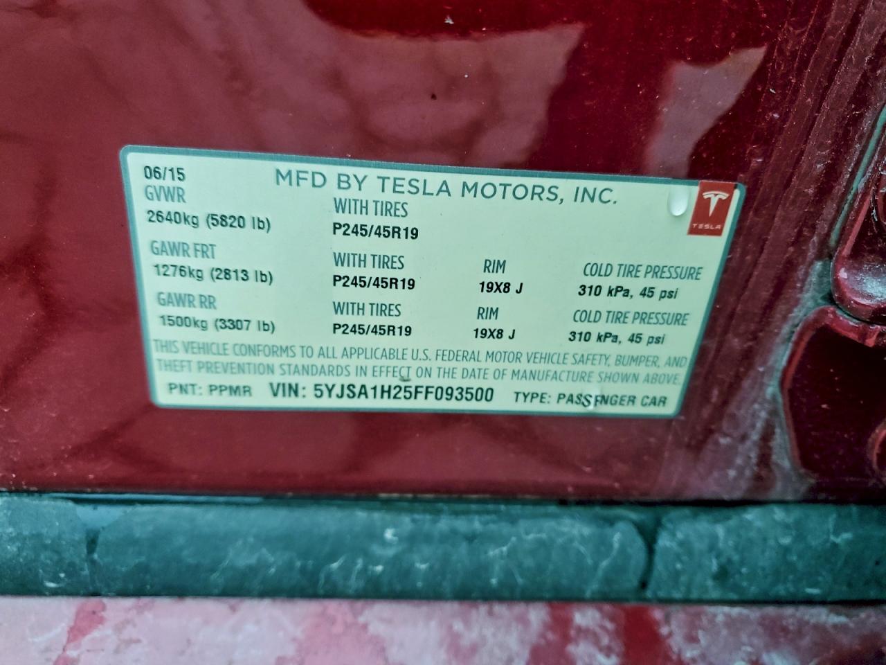 Tesla Model S 85d Image 11