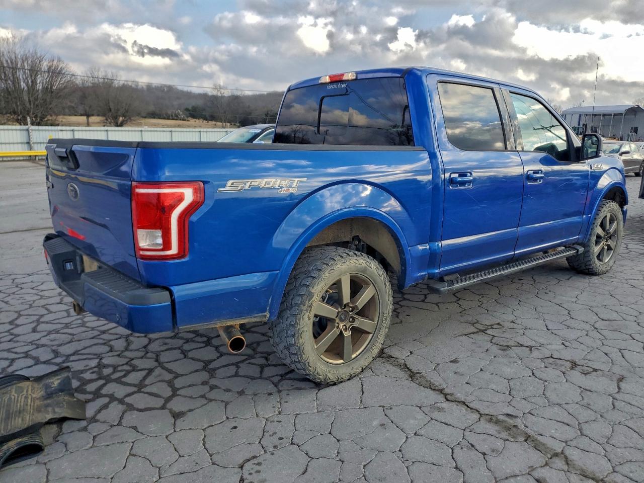 Ford F-150 Supercrew Image 7