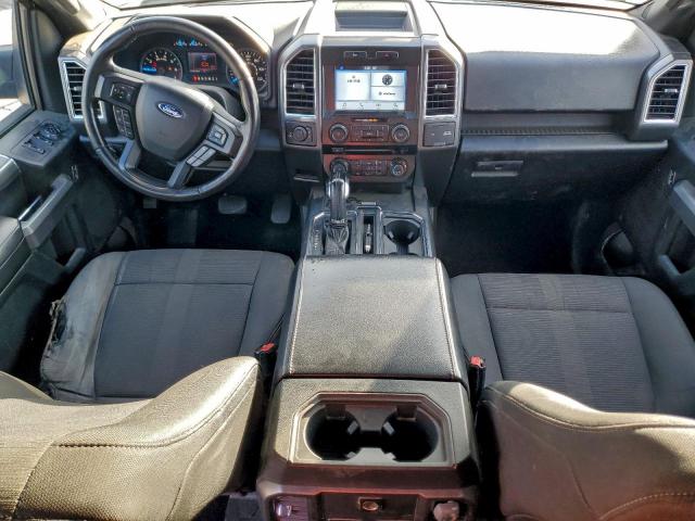 Ford F-150 Supercrew Image 11