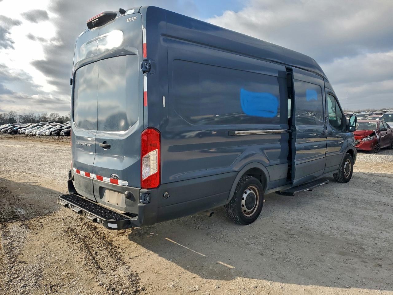 Ford Transit T-250 Image 2