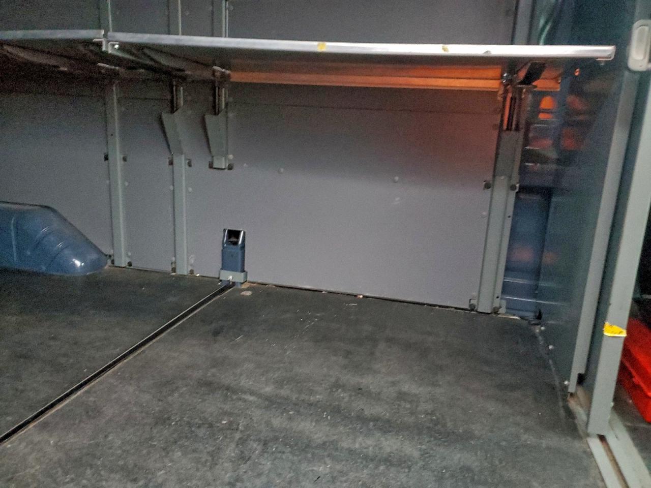 Ford Transit T-250 Image 6