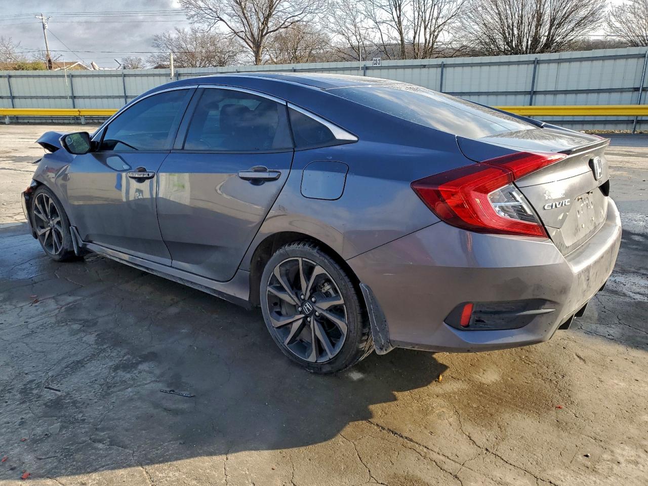 Honda Civic Sport Image 8