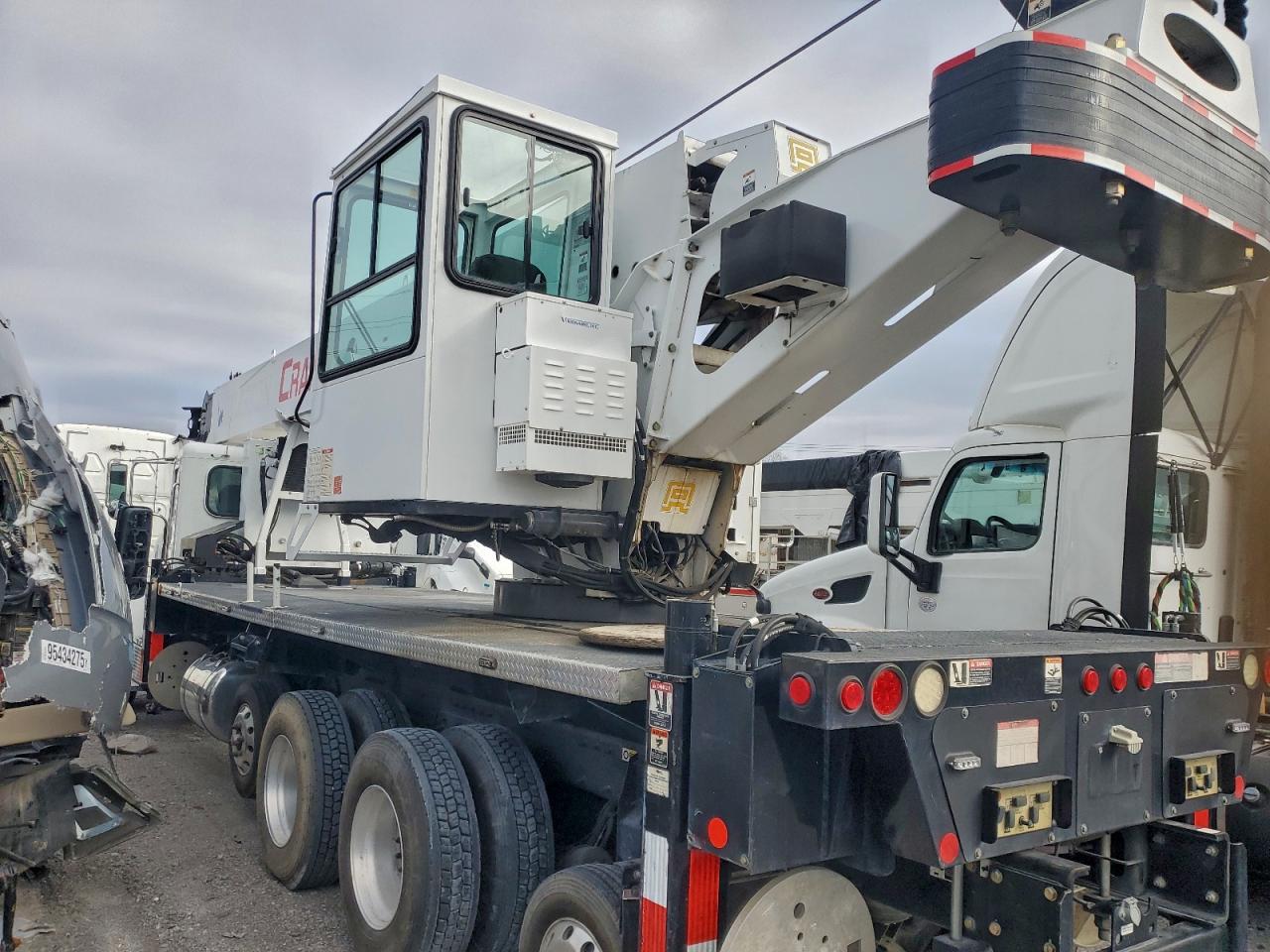 Peterbilt 365 Image 7