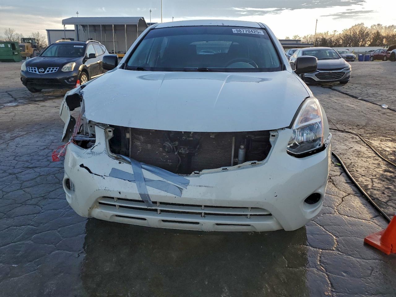 Nissan Rogue S Image 3