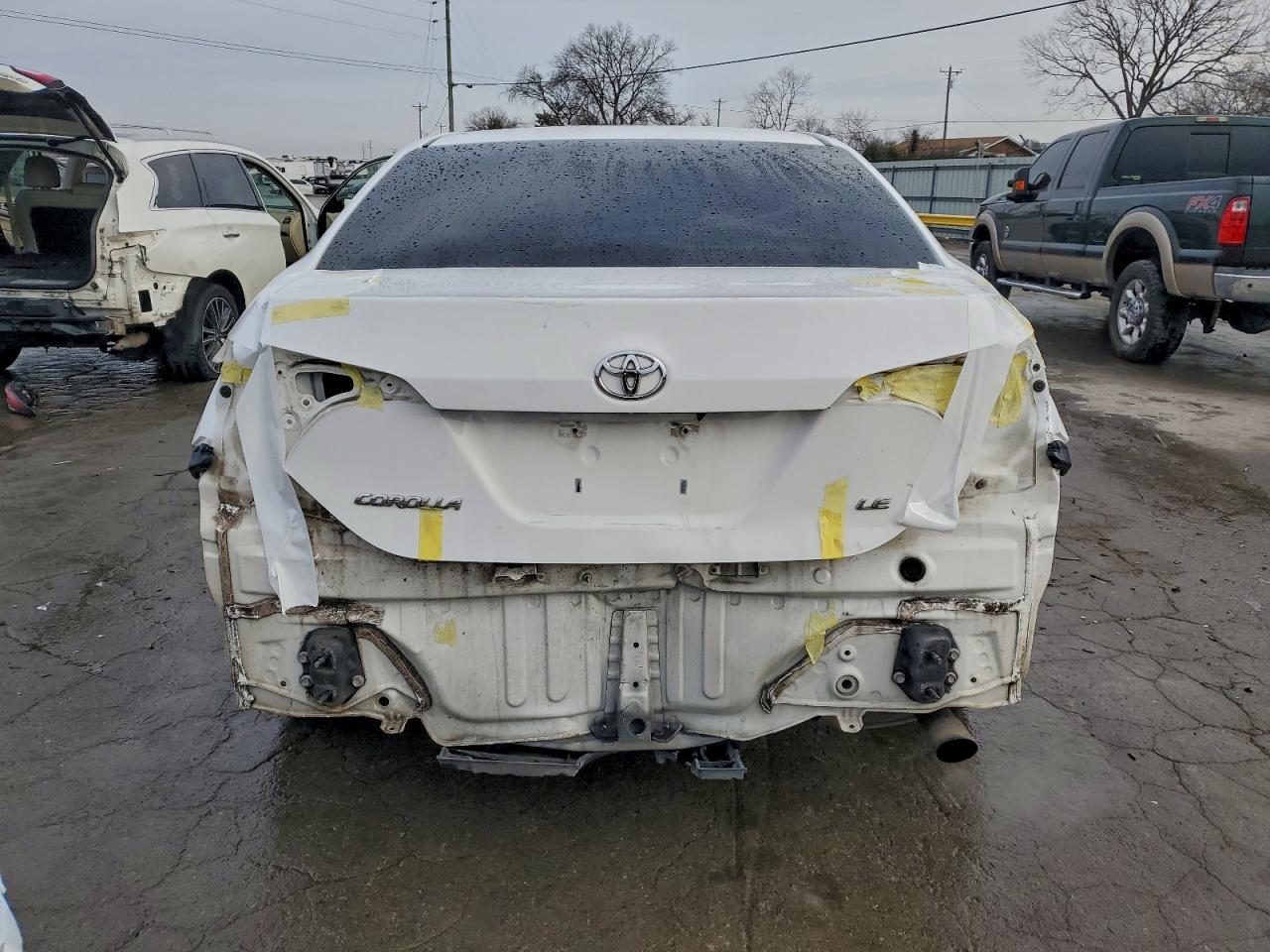 Toyota Corolla L Image 4