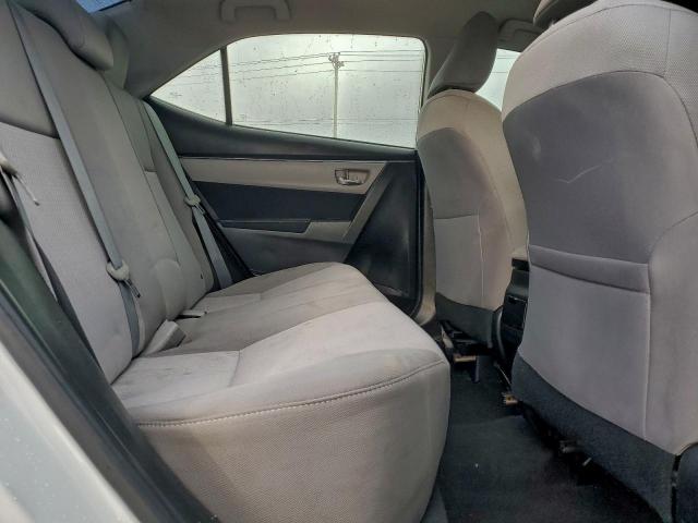 Toyota Corolla L Image 8