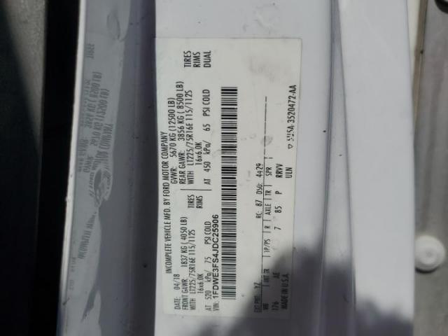 Ford Econoline E350 Super Duty Cutaway Van Image 3