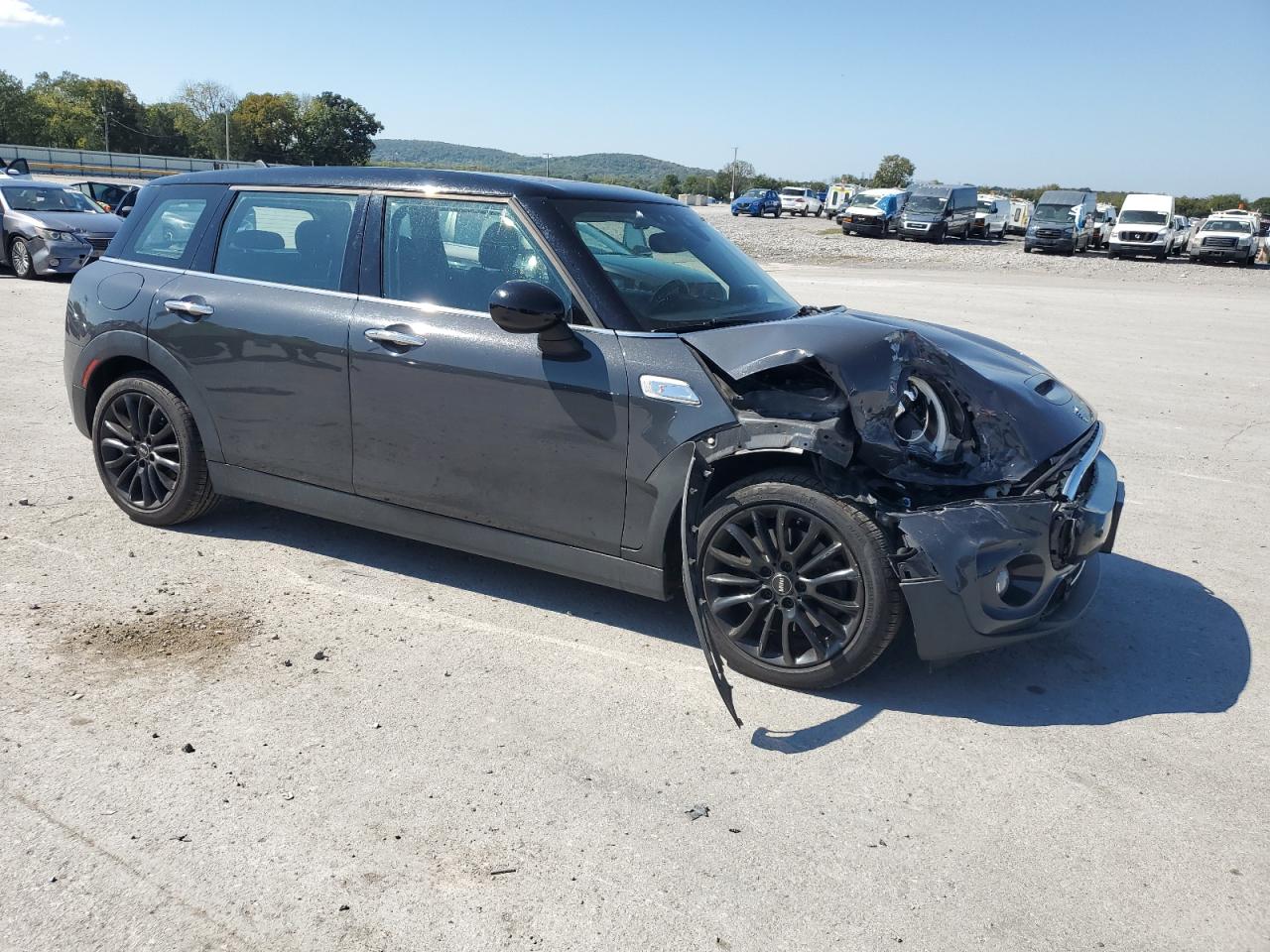 MINI Cooper S Clubman Image 3