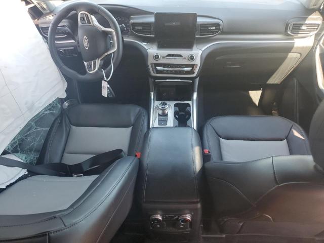 Ford Explorer Xlt Image 10