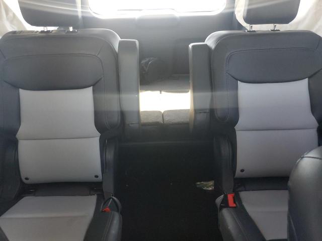 Ford Explorer Xlt Image 12