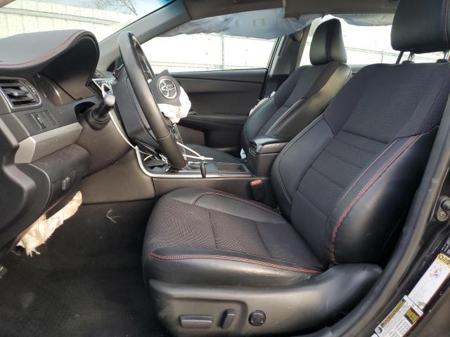 Toyota Camry Le Image 11