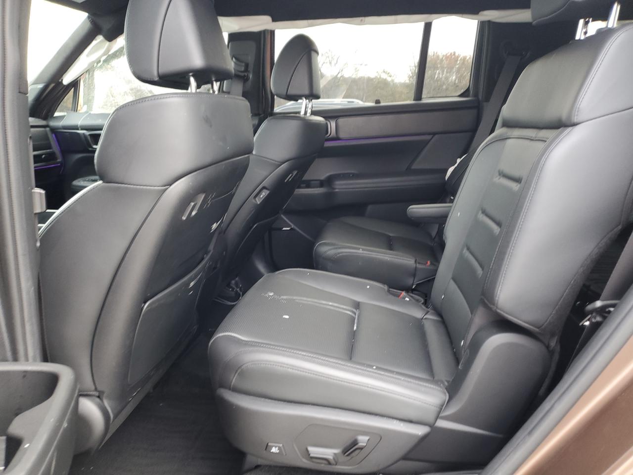 Hyundai SANTA FE Calligraphy Image 10