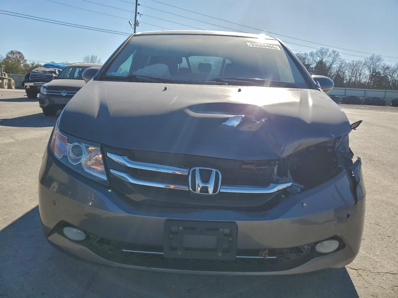 Honda Odyssey Touring Image 2