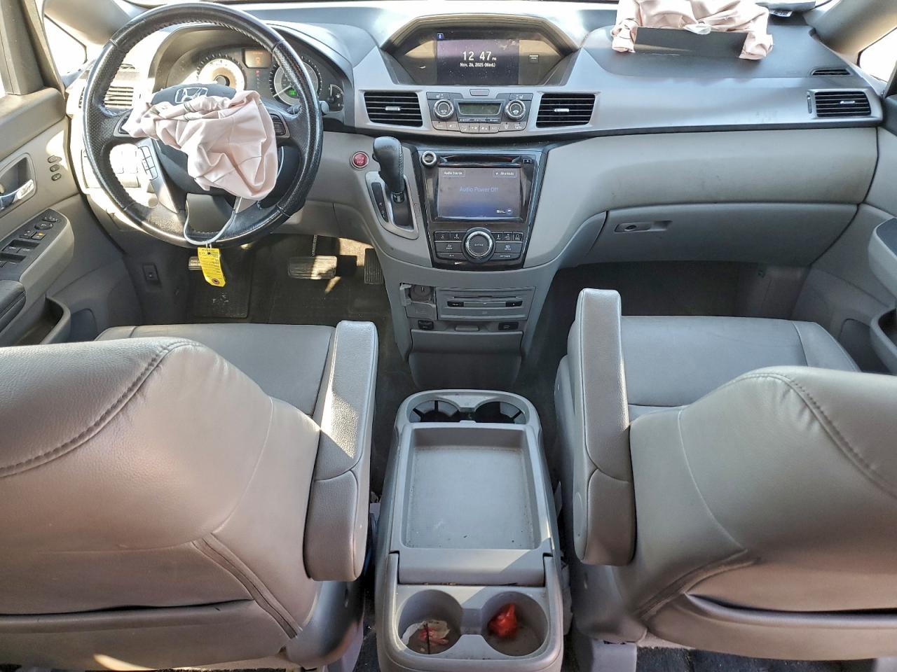 Honda Odyssey Touring Image 5