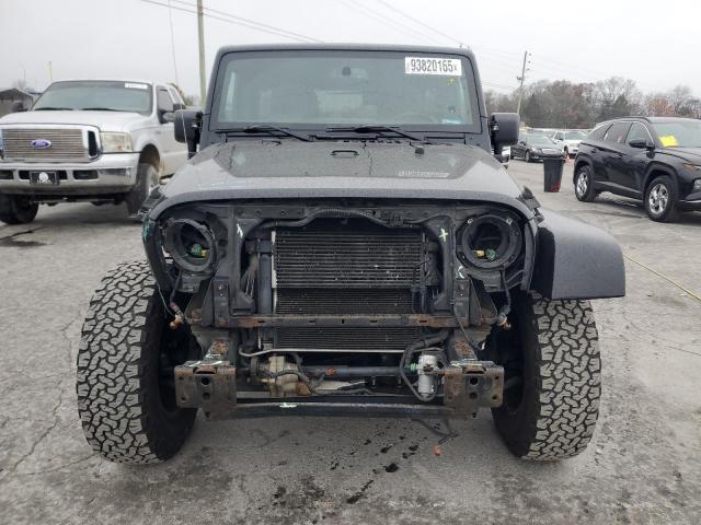 Jeep Wrangler Rubicon Image 8