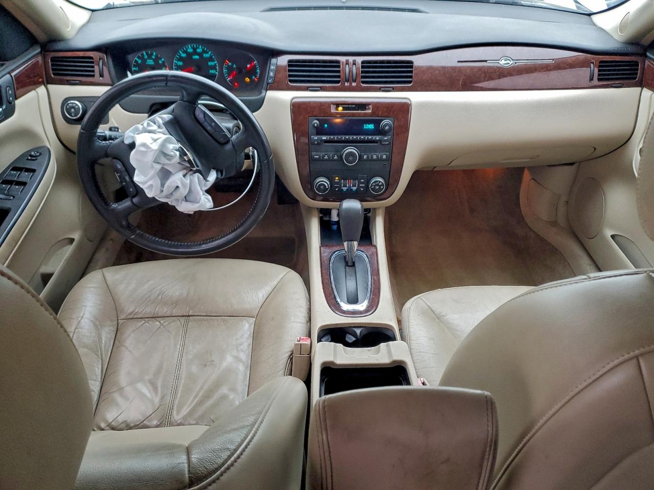 Chevrolet Impala Lt Image 6