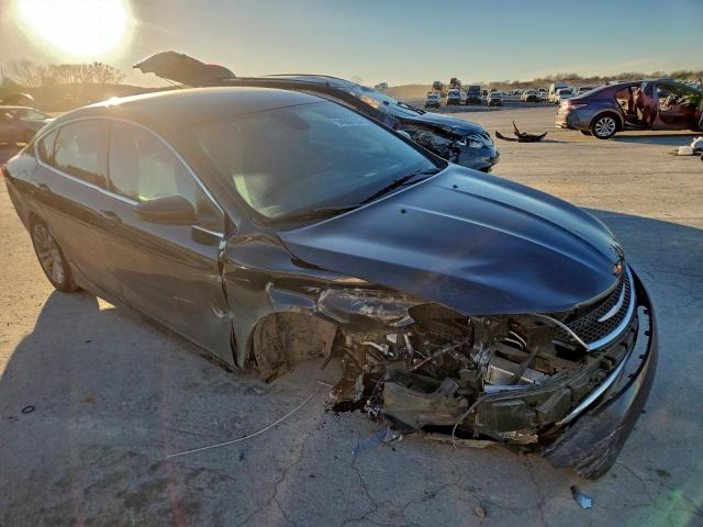 Chrysler 200 Limited Image 5