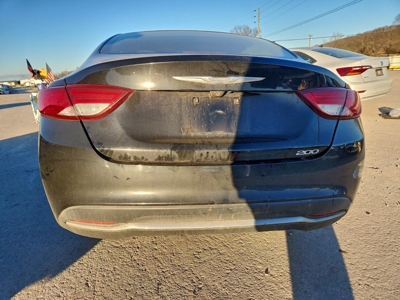 Chrysler 200 Limited Image 11