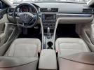 Volkswagen Passat S Image 6