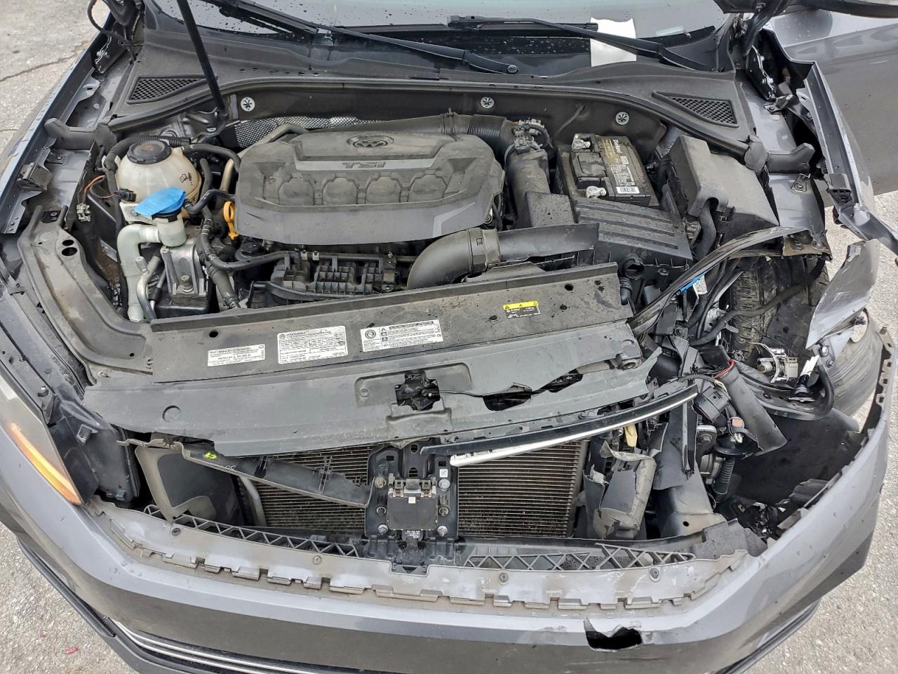 Volkswagen Passat S Image 11