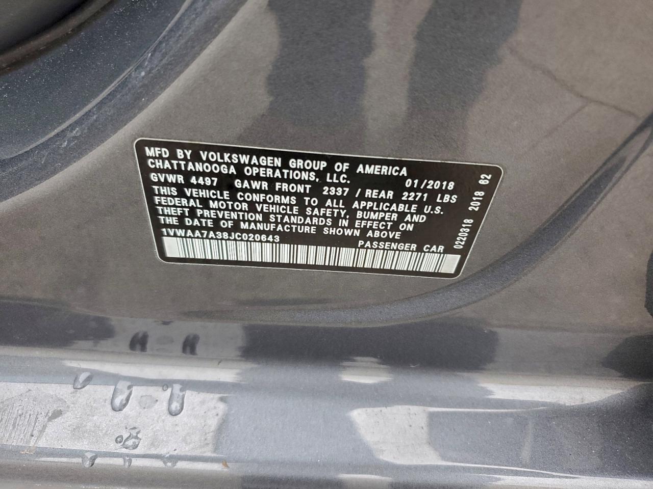 Volkswagen Passat S Image 9