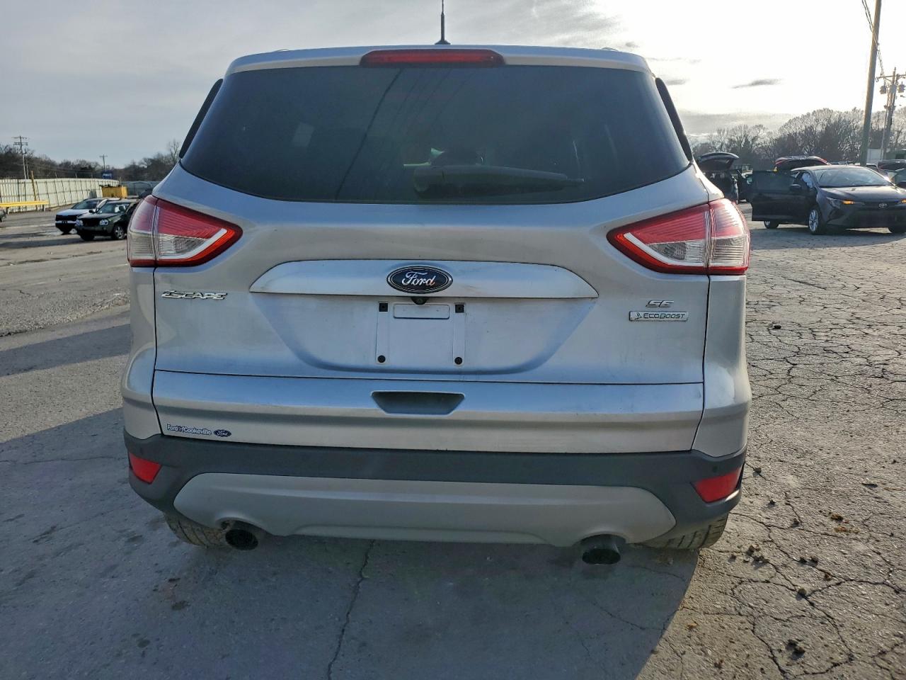 Ford Escape Se Image 6