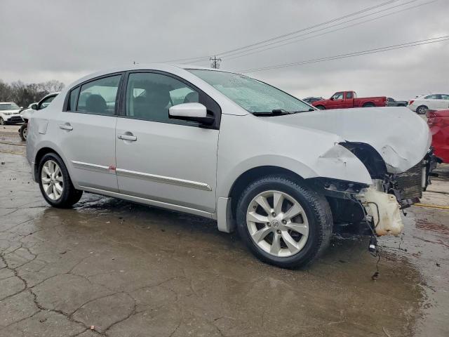 Nissan Sentra 2.0 Image 4