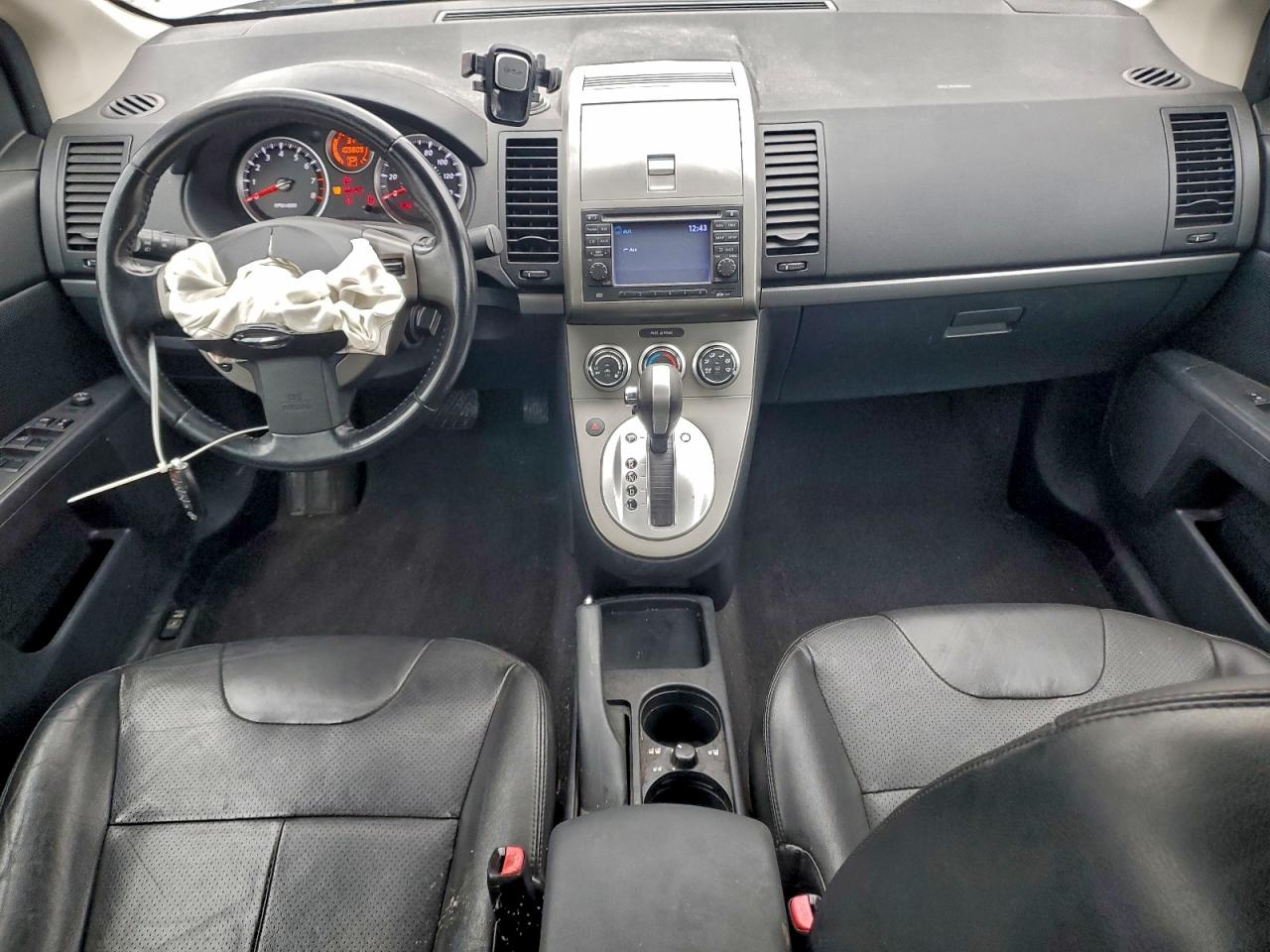 Nissan Sentra 2.0 Image 6