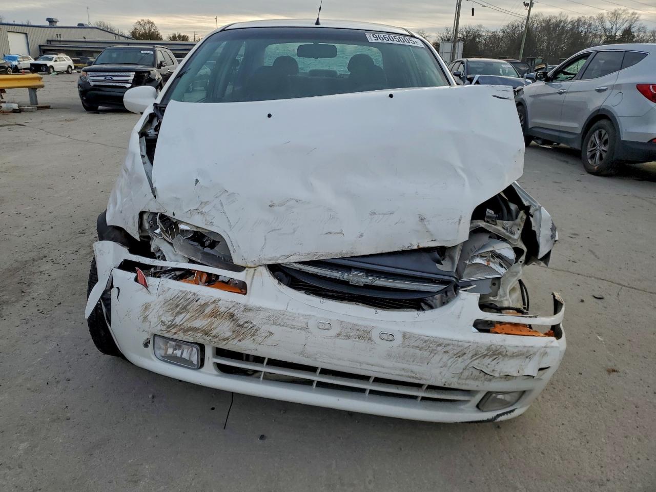 Chevrolet Aveo Lt Image 4