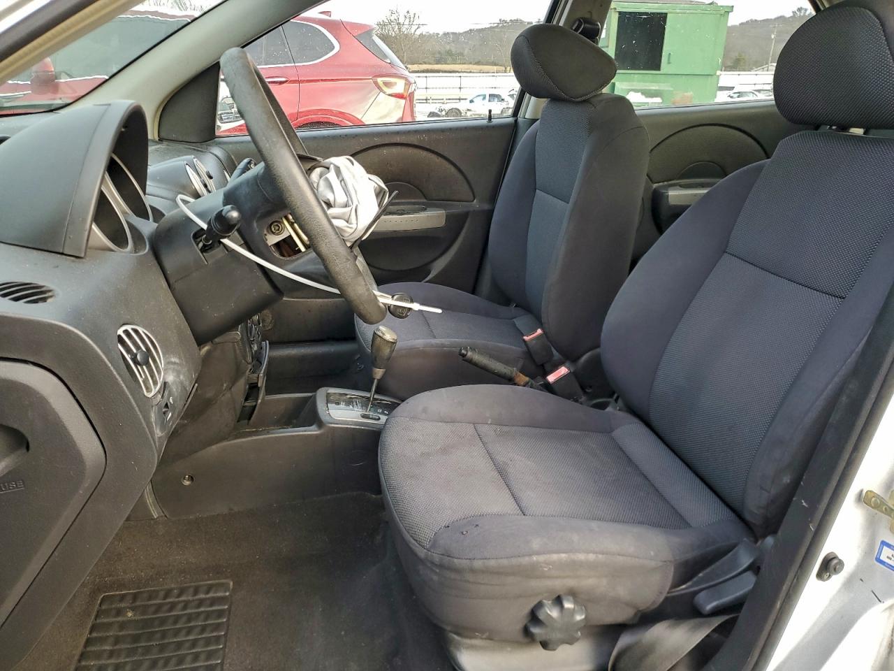 Chevrolet Aveo Lt Image 5