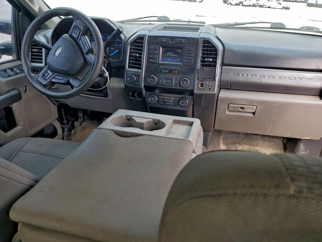 Ford F-250 Super Duty Image 6