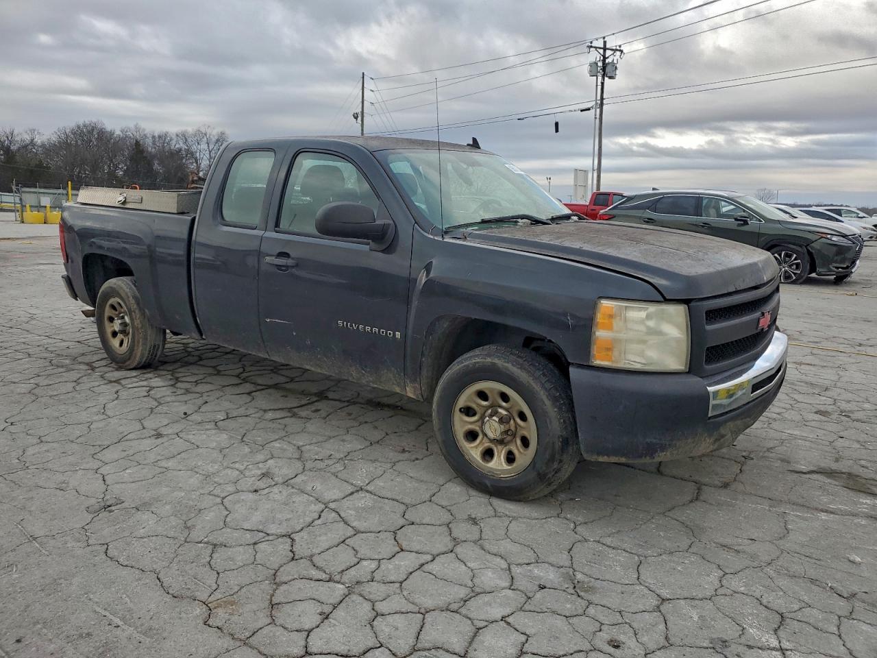 Chevrolet Silverado C1500 Image 8