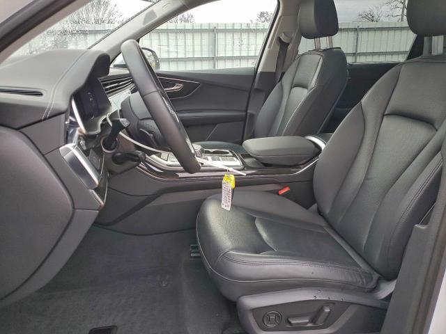 Audi Q7 Premium Plus Image 12