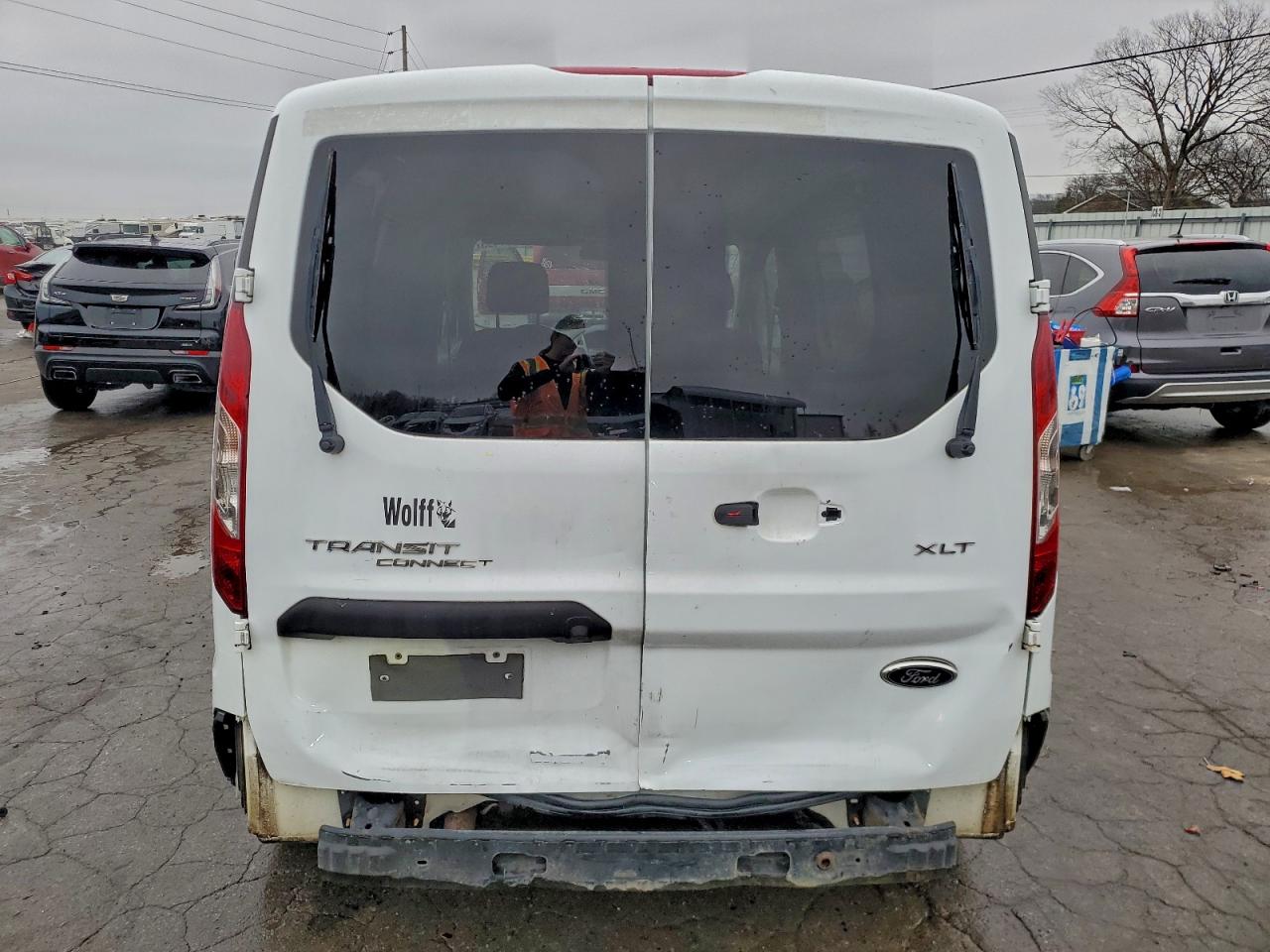 Ford Transit Xlt Image 12