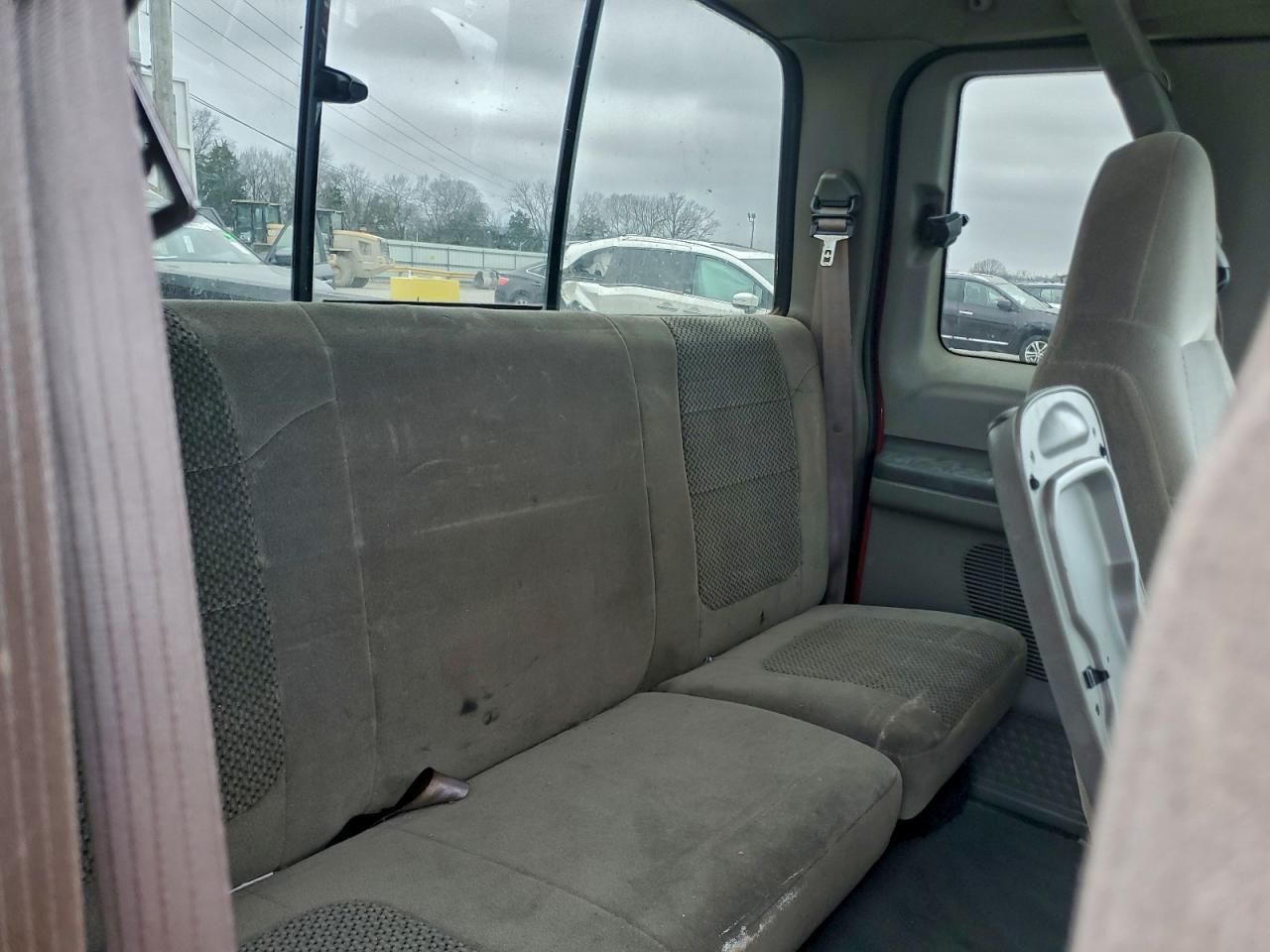 Ford F-250 Super Duty Image 7