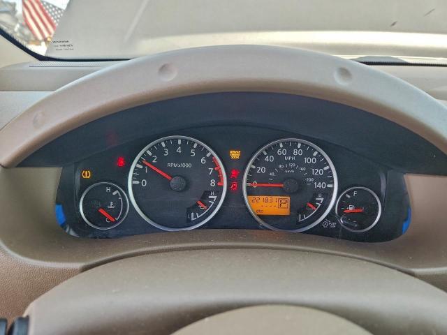 Nissan Frontier Crew Cab Le Image 6