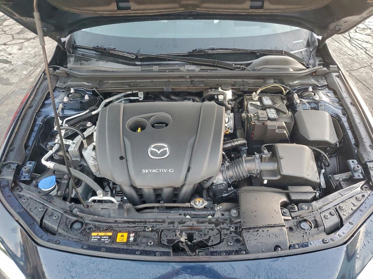 Mazda 3 Premium Image 7