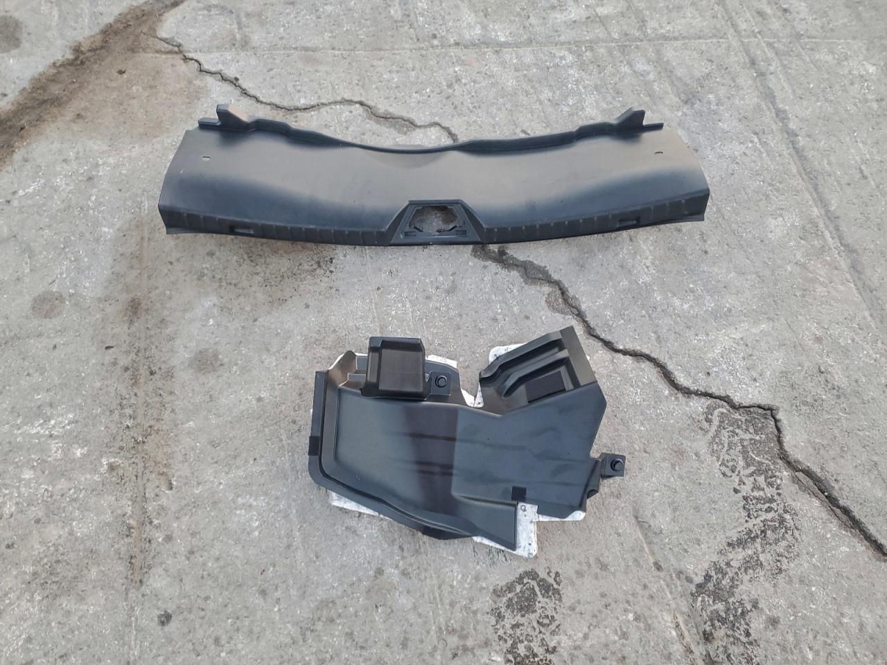 Mazda 3 Premium Image 11