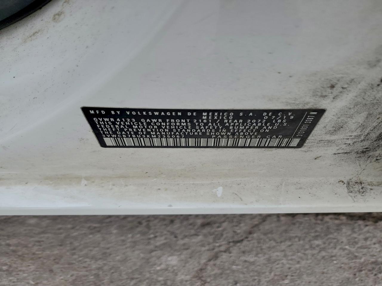 Volkswagen Jetta S Image 7