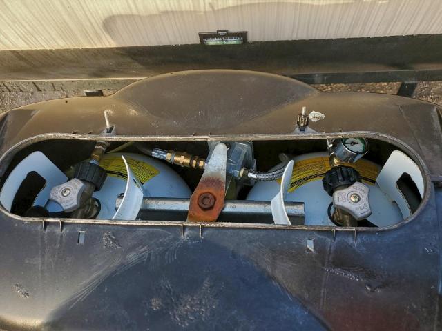 Forest River Wildwood 3 Image 8