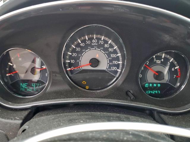 Chrysler 200 Limited Image 8