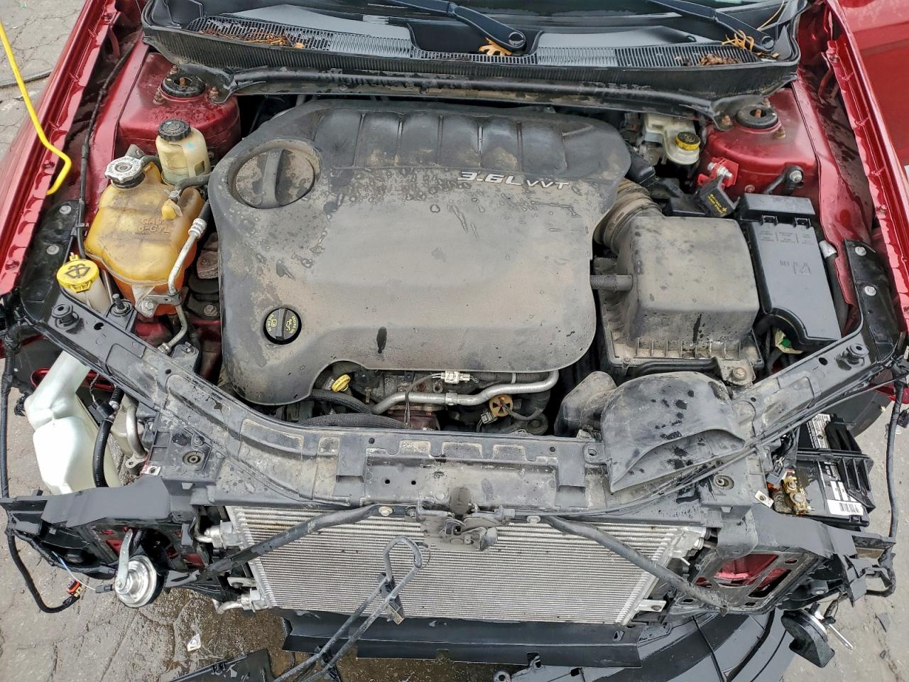 Chrysler 200 Limited Image 9