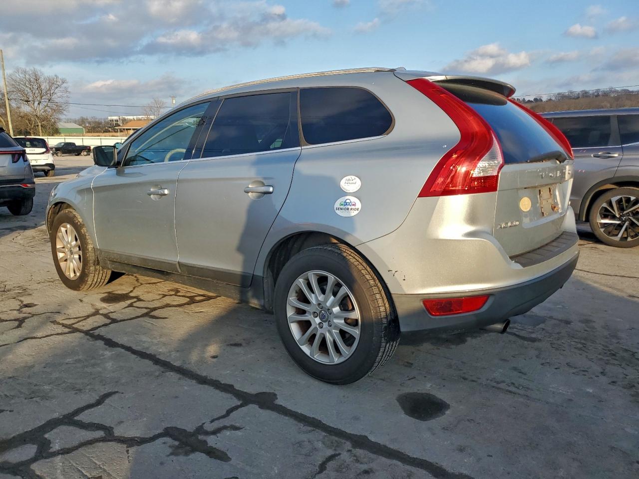 Volvo XC60 T6 Image 6