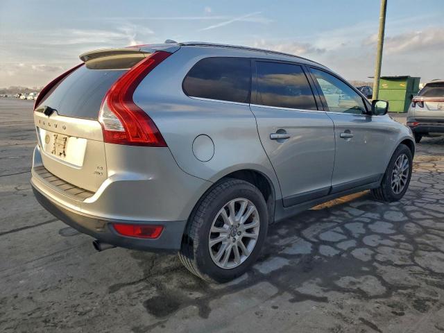 Volvo XC60 T6 Image 8