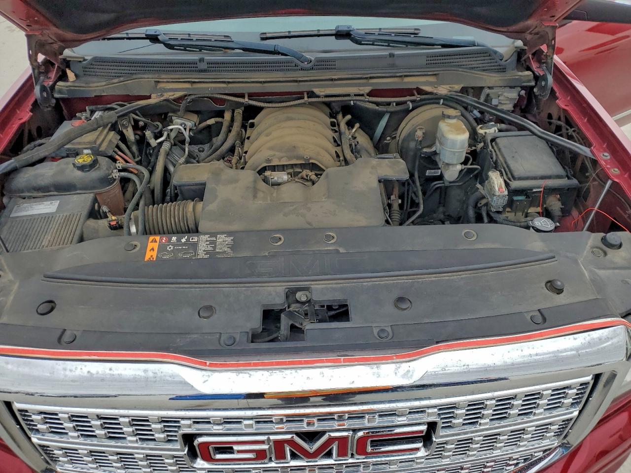 GMC Sierra K1500 Denali Image 10
