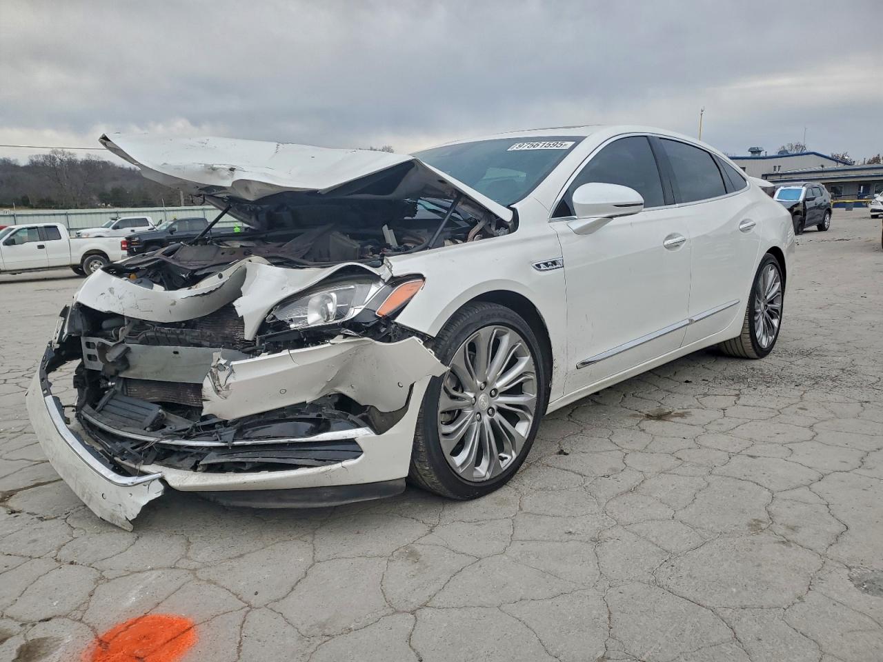 Buick LaCrosse Premium Image 1