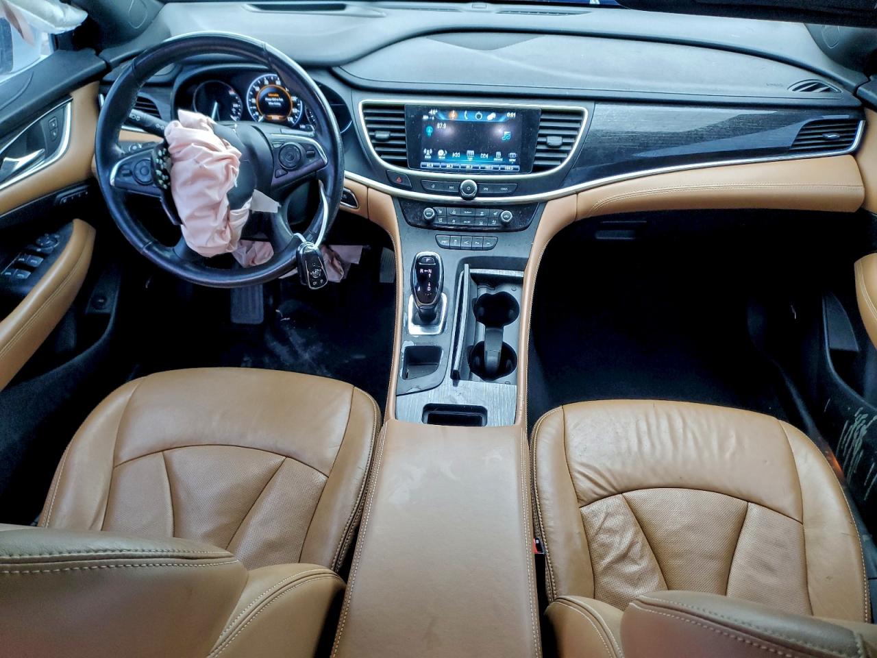 Buick LaCrosse Premium Image 12