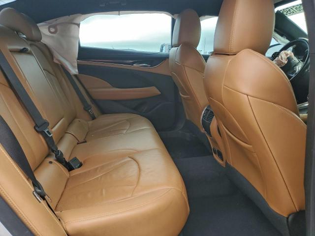 Buick LaCrosse Premium Image 11