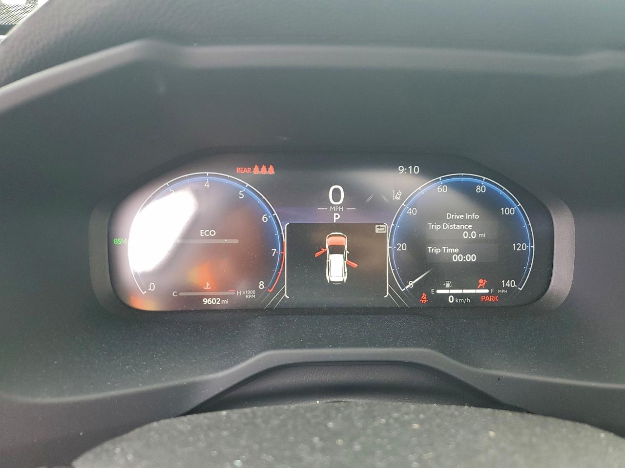 Toyota RAV4 Limited Image 10